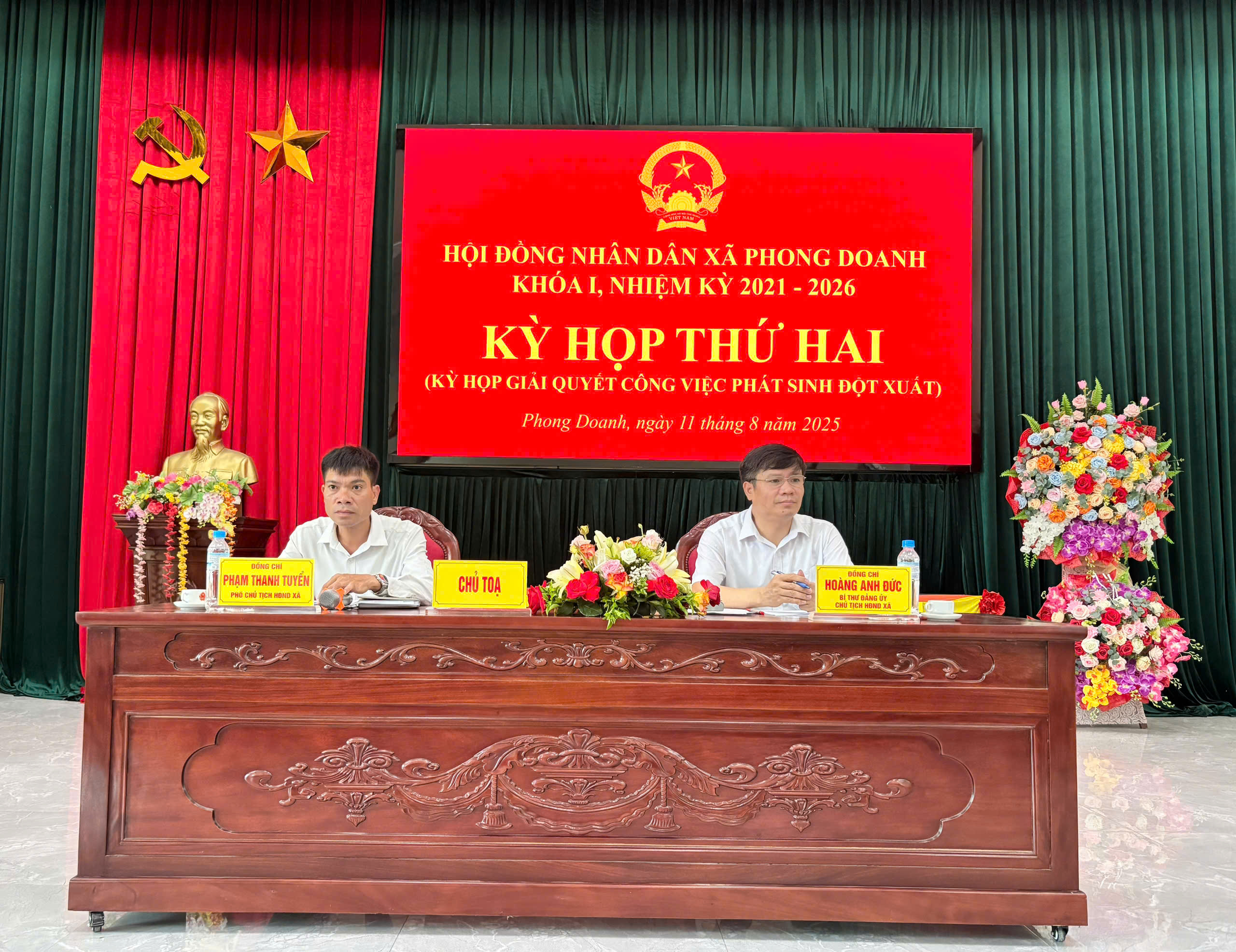 Hội đồng nhân dân xã Phong Doanh khóa I, nhiệm kỳ 2021-2026 kỳ họp thứ hai (kỳ họp giải quyết công việc phát sinh đột xuất)